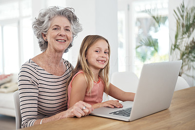 Surfing the net with granny