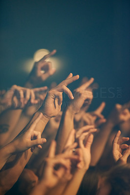 Put your hands in the air!